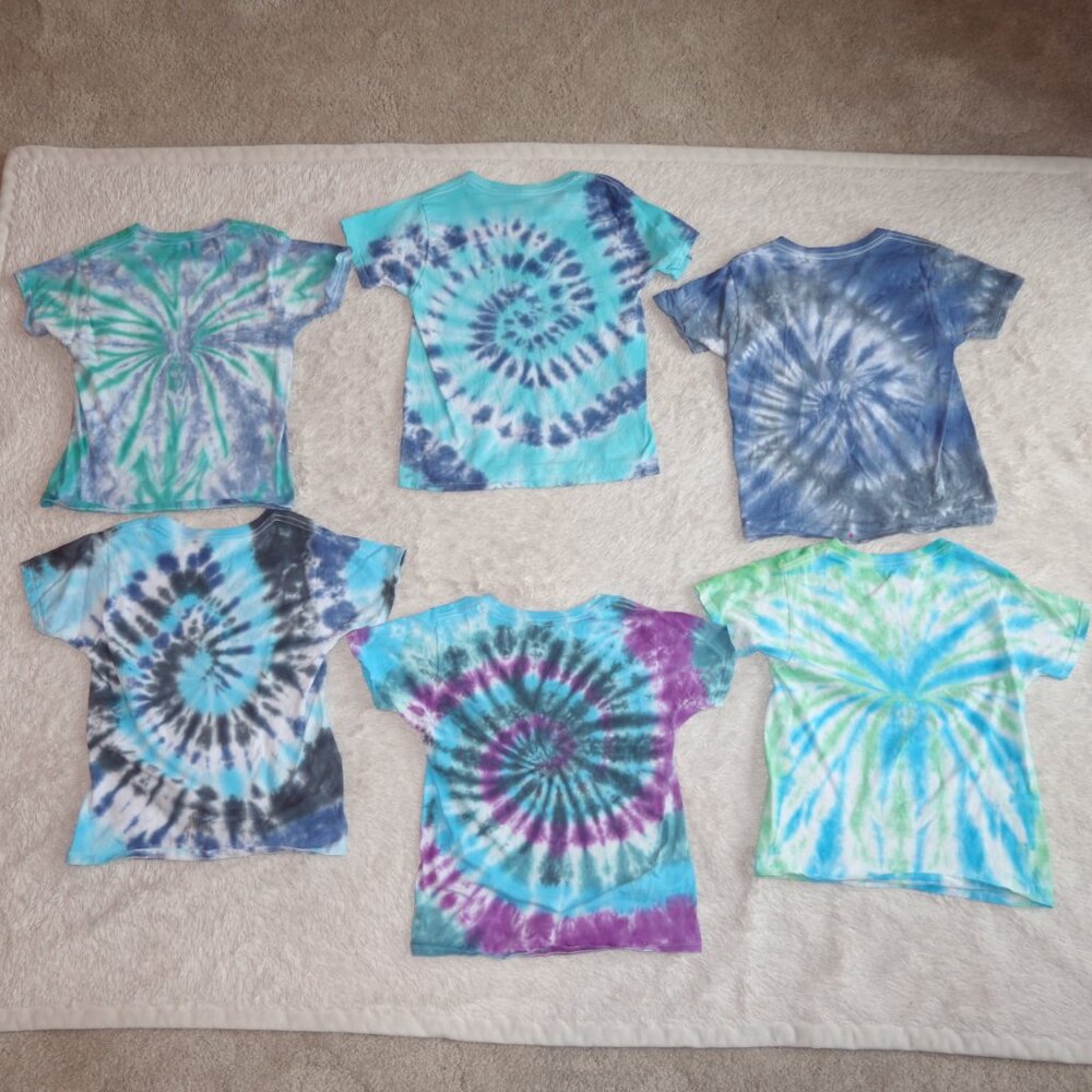 Boys Size 6 Fruit of the Loom Tie-Dye T-Shirt Bundle - Set of 6 - 100% Cotton - Picture 8 of 9